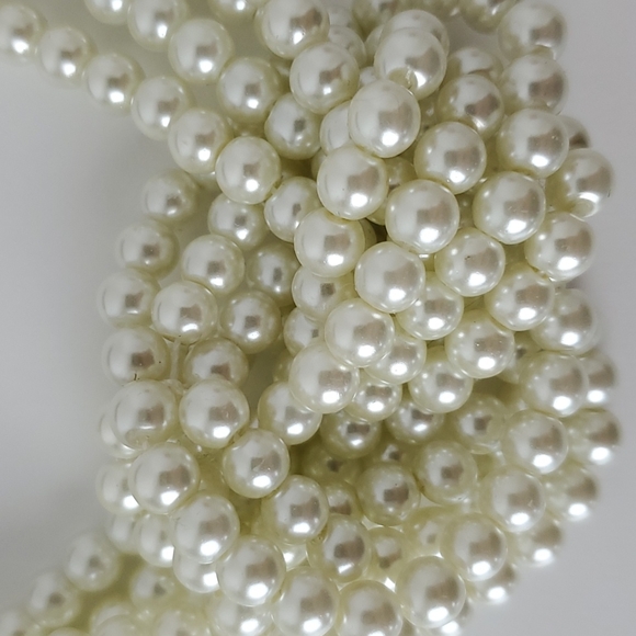 Vieste Faux Pearl Knot Necklace - Picture 13 of 17